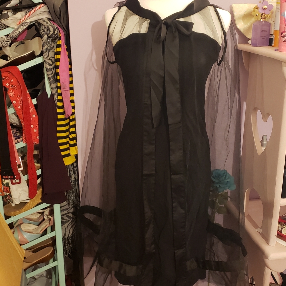 Sold!🖤Rare Unique vintage barbie magic sheath dress🖤 - Picture 5 of 10